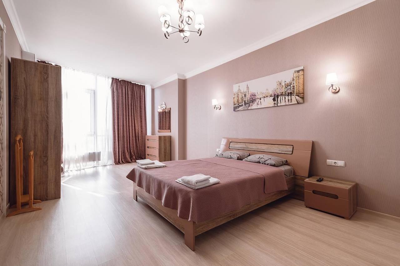 Gagarin Plaza Sea View Apart Arcadia 198 Apartment Odesa Exterior photo